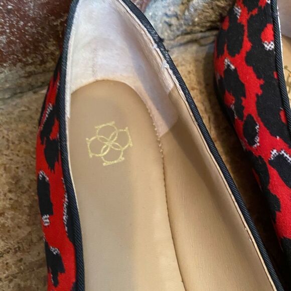 ANN Taylor red and black cheetah animal print silk ballet flats - Picture 3 of 8